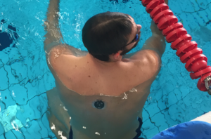 Zwemmer met sensor